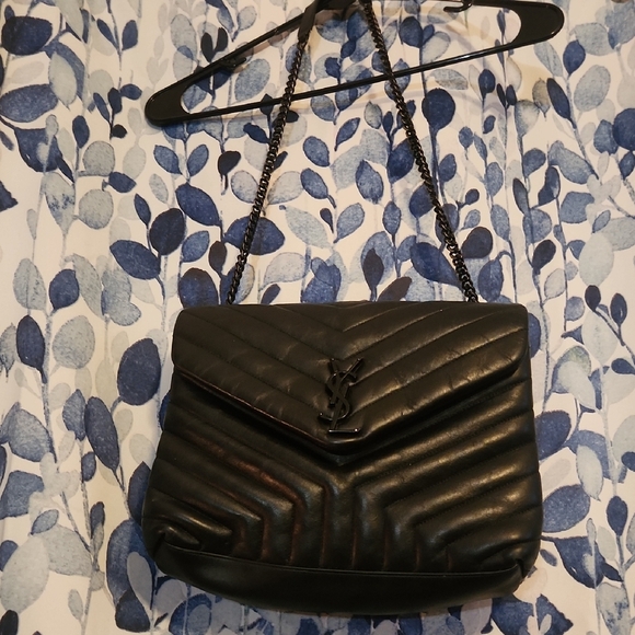 Yves Saint Laurent Handbags - AUTHENTICATED Yves Saint Laurent Lou Lou Quilted Shoulder Bag *Repaired* 1 Strap